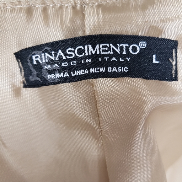 Coat - Picture 4 of 4